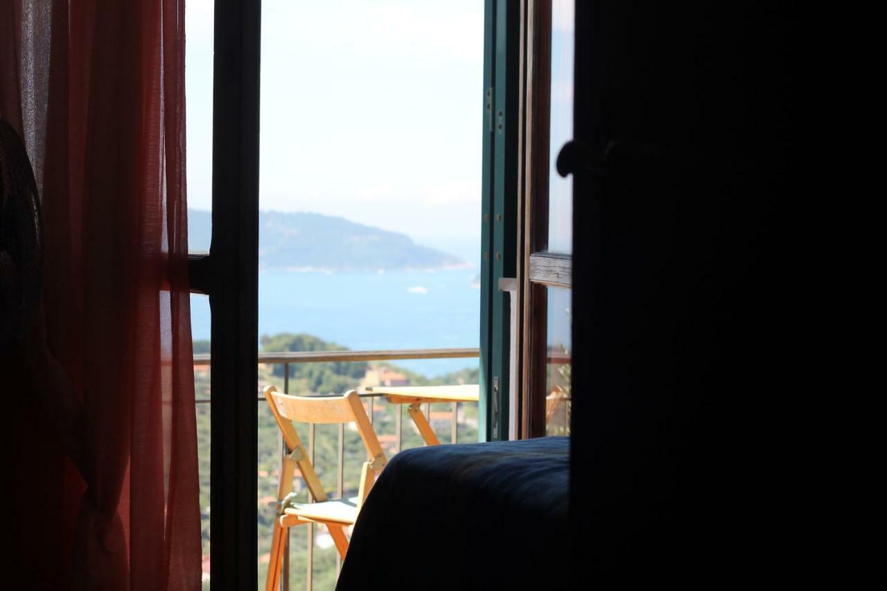 Ai Canarbin - Colline Di Lerici Bagian luar foto